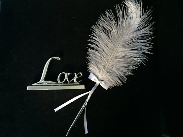Feder Kugelschreiber mit Halterung "LOVE Silber"